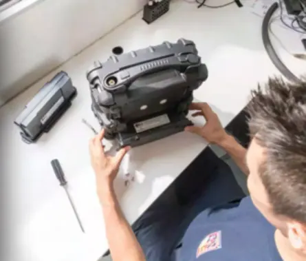 Detector portátil en inspección de campo